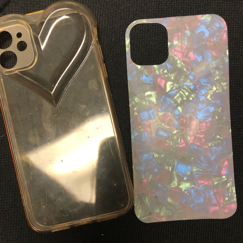 Clear Heart Design Phone Case - Picture 3 of 4